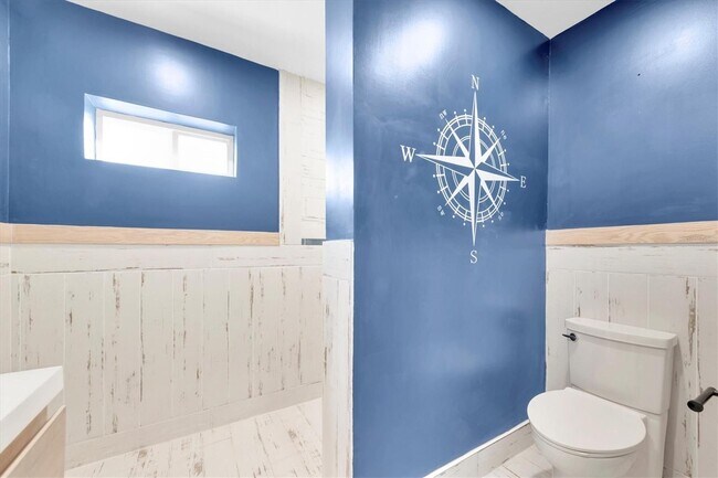 Foto del edificio - 404 Normandy Rd