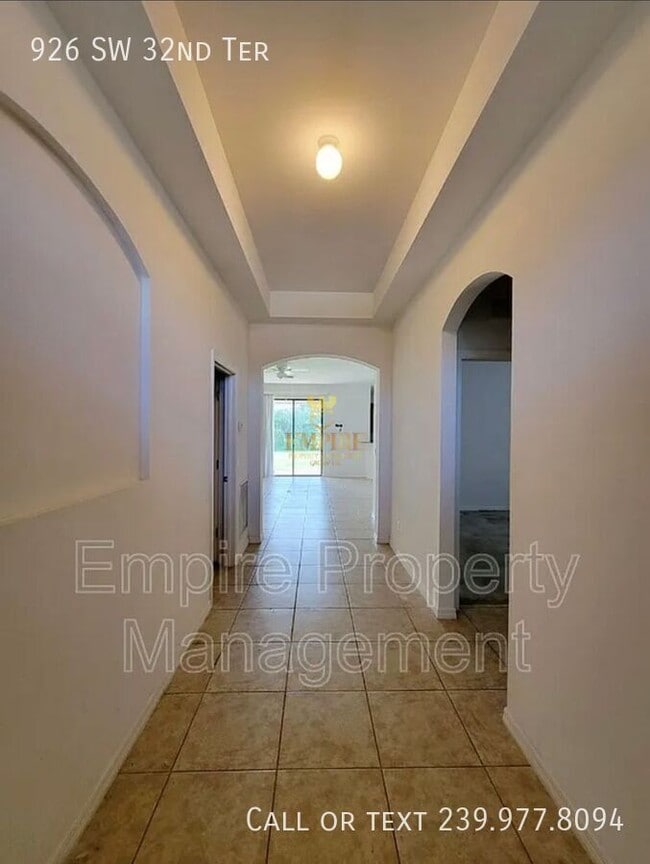 Foto del edificio - 926 SW 32nd Terrace