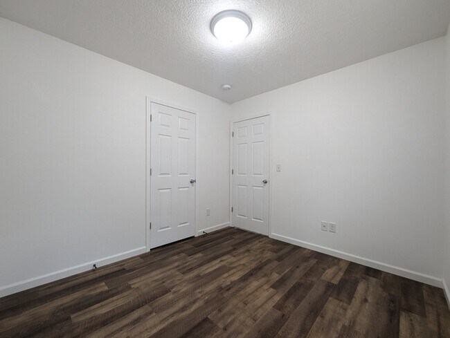 Foto del edificio - 401 N 3rd St