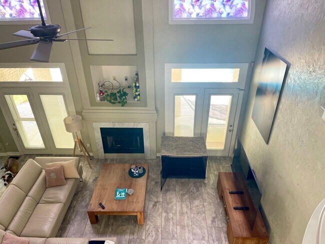 Foto del edificio - Beautiful 5 Bedroom Single Family Home in Great Bridge Area