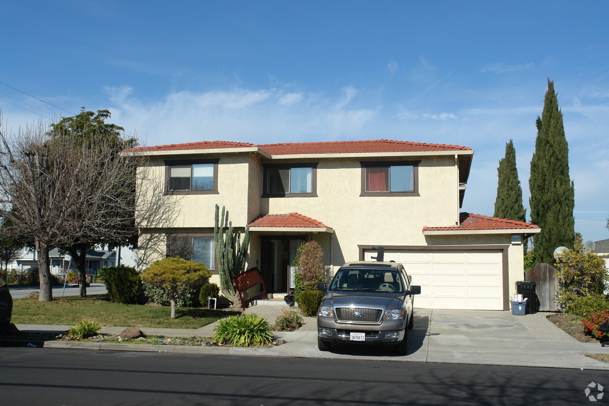 Primary Photo - 1279 Monroe St
