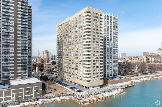 Exterior alternativo - Condominium on the Lake
