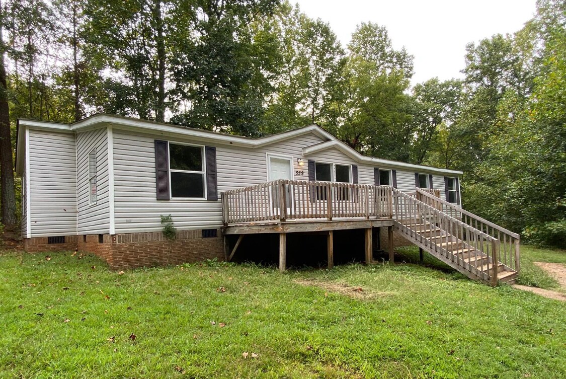 Primary Photo - 559 Lawrence Rd