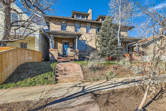 Foto del edificio - 777 N Downing St