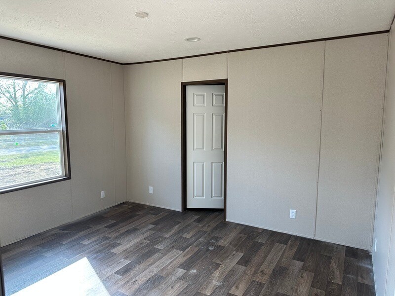 Foto del edificio - 3525 E Elizabethtown Rd