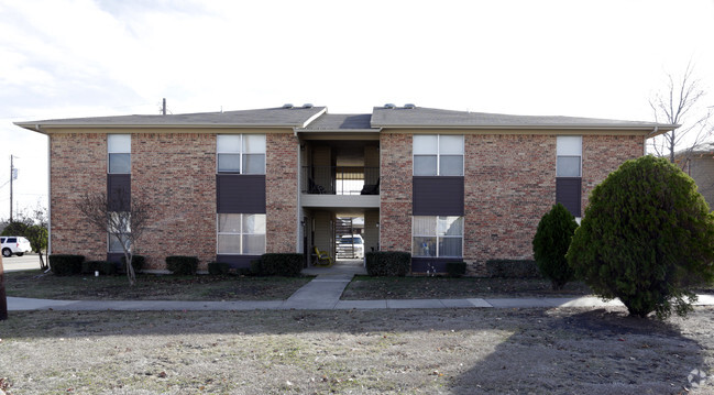 Building Photo - Regal Apartments