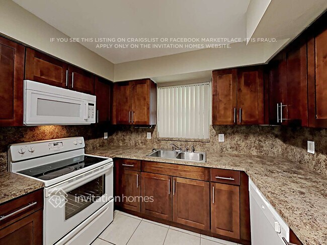 Foto del edificio - 3714 Taft St