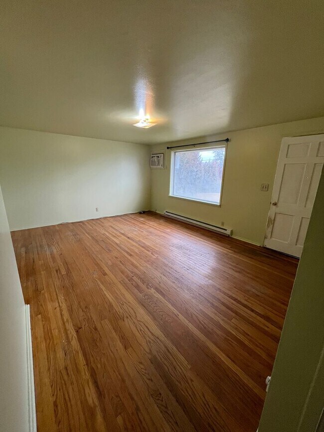 Foto del edificio - 83 H St NE