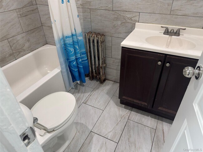 Foto del edificio - 219-07 Jamaica Ave