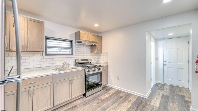 Foto del edificio - 2637 Arctic Ave