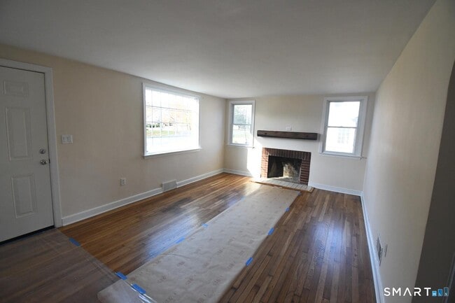 Building Photo - 509 North St