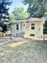 Building Photo - 1023 Laporte Ave