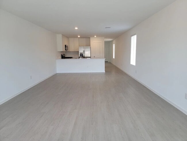 Building Photo - 5643 Shelford Birch Dr