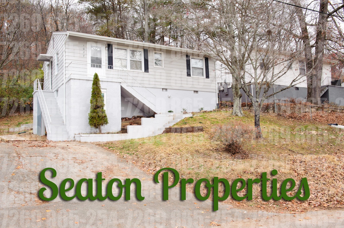 Photo - 1027 Farragut Ave (Knoxville, TN)