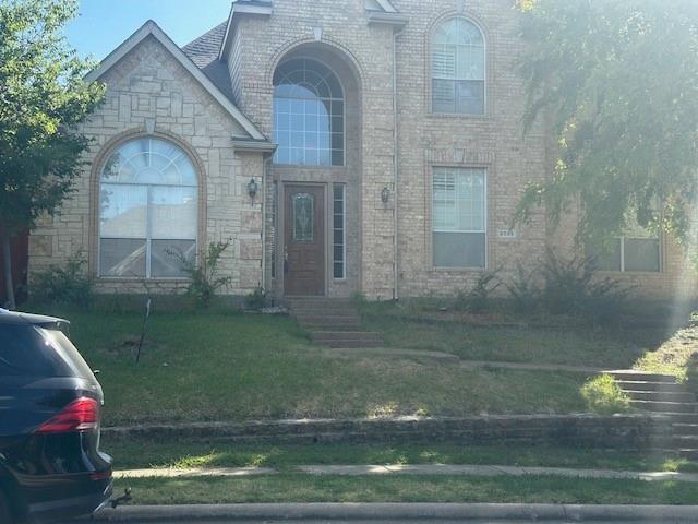 Building Photo - 2055 Club Lake Cir