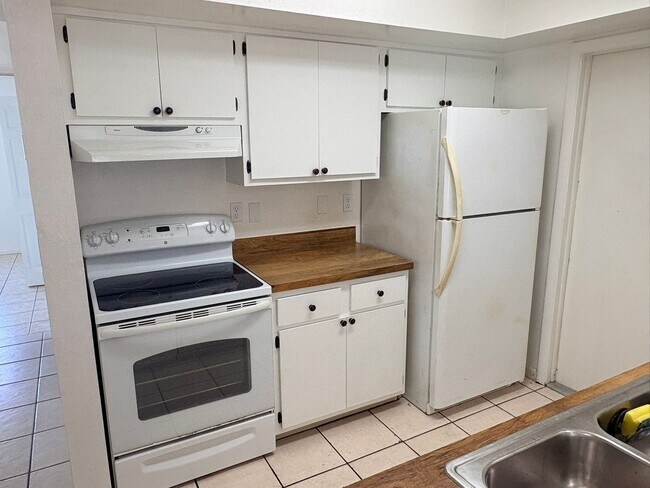 Foto del edificio - 729 SW 39th St