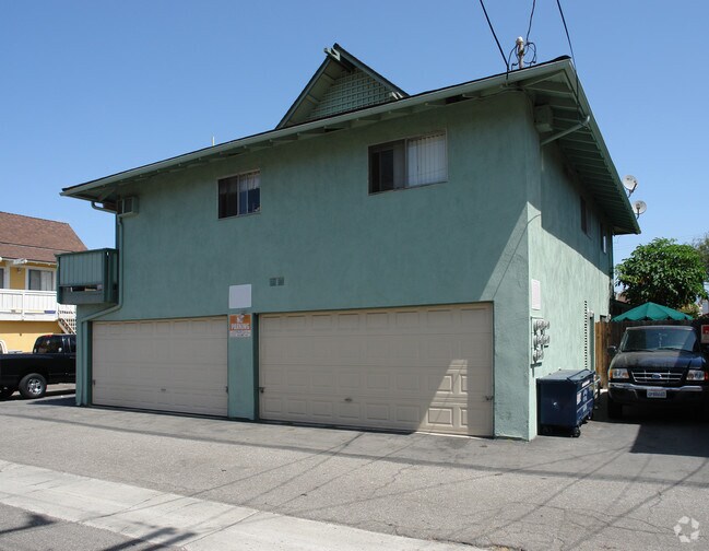 Building Photo - 7652 Volga Dr