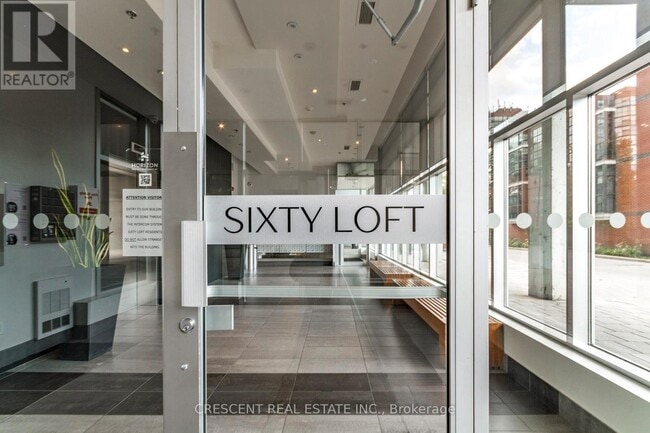 Building Photo - 60 Bathurst St