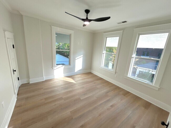 Photo - 280 N McNeil St House