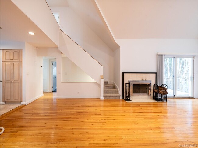 Foto del edificio - 127 Wooleys Ln