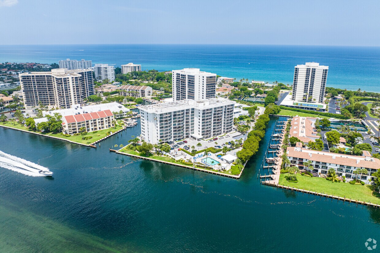 Contexto - Aberdeen Arms Condominium