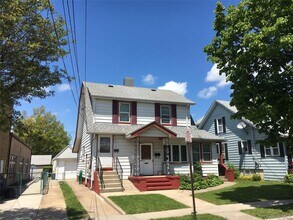 Building Photo - 130 Jefferson Ave