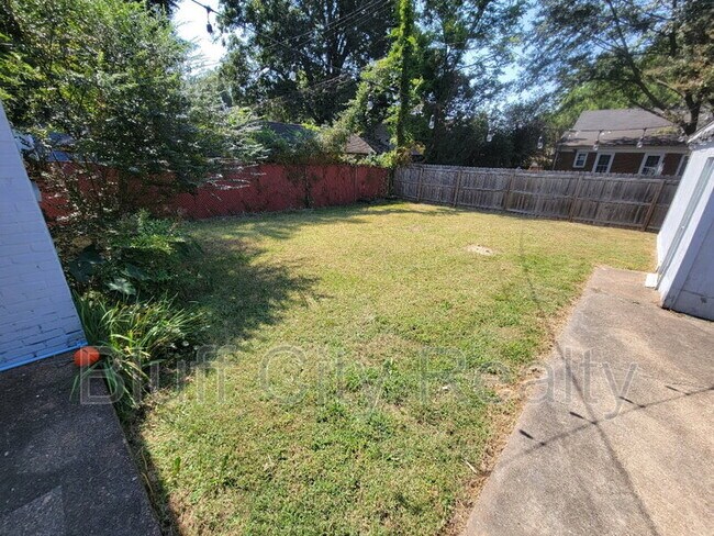 Foto del edificio - 925 N Trezevant St