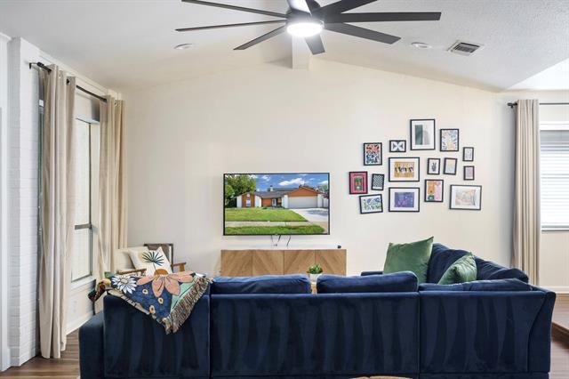 Building Photo - 3508 Grande Bulevar Blvd