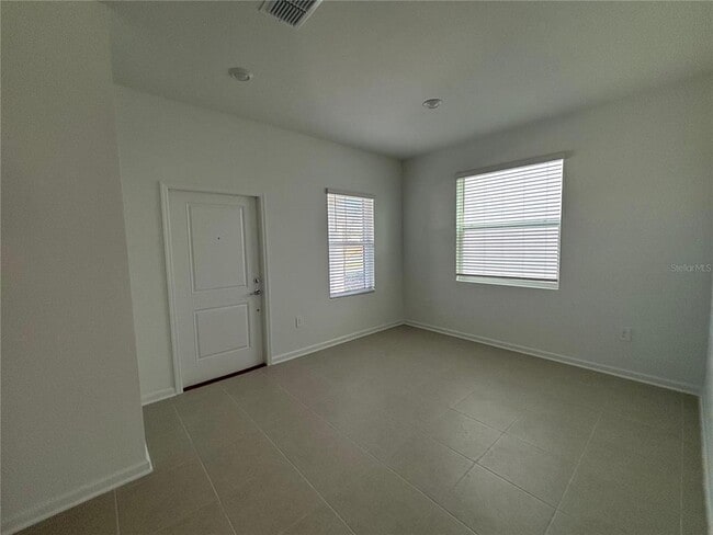 Building Photo - 6073 Meditation Dr