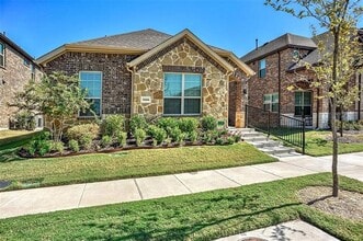 Building Photo - 7205 Windy Meadow Dr