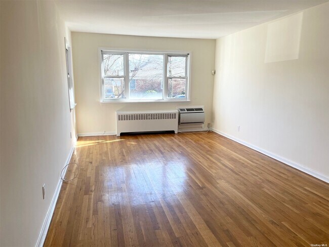 Building Photo - 207-11-207-35 35th Ave