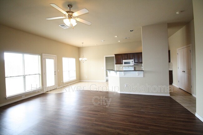 Building Photo - 3633 NW 176th St