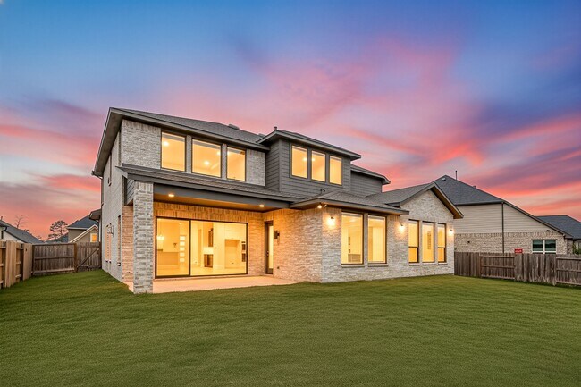 Foto del edificio - 734 Platinum Stone Ln