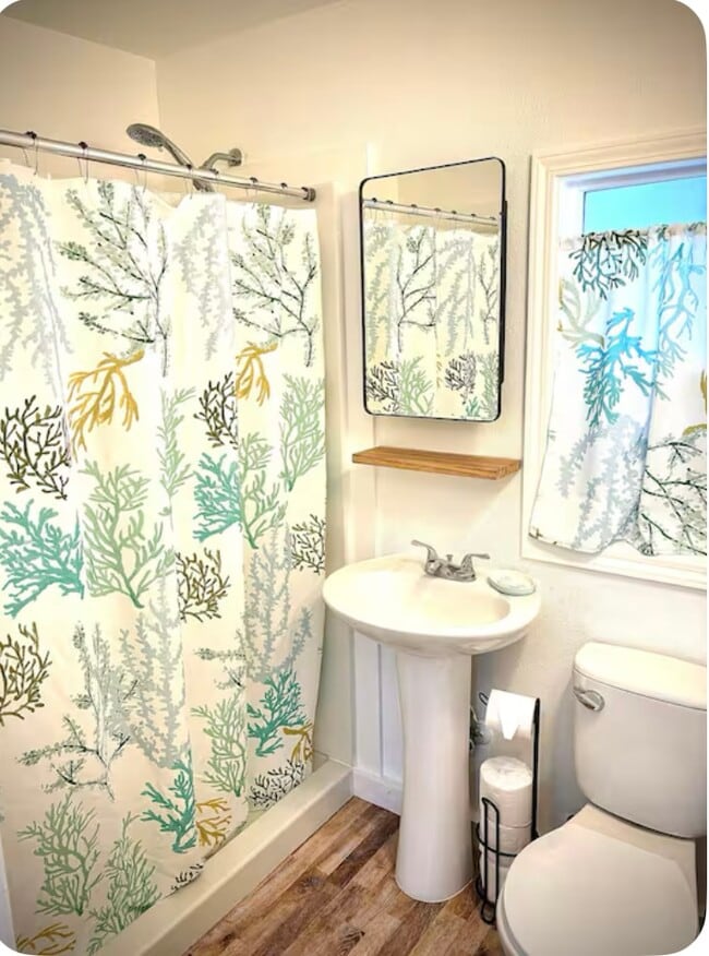 Foto del edificio - 107 E Barnett St