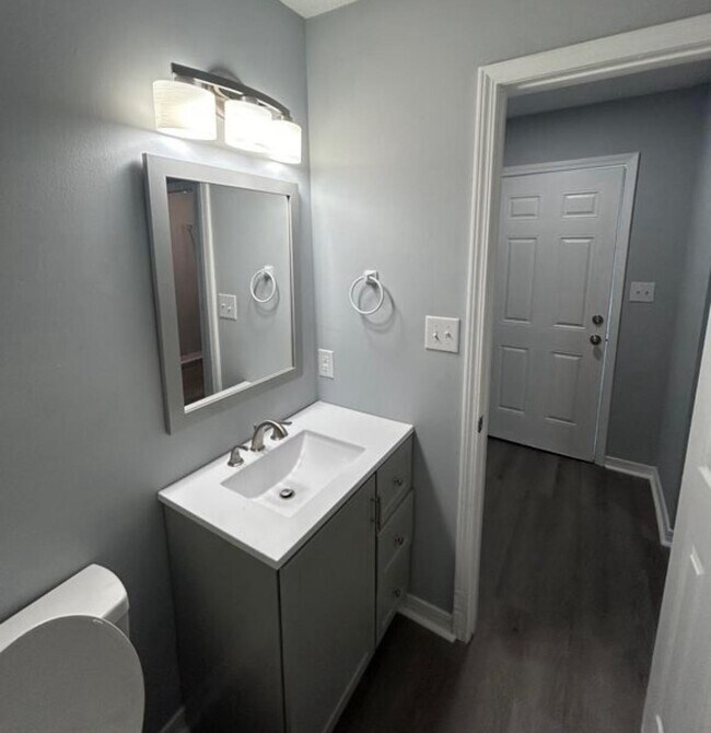 Foto del edificio - 2006 Ducayet St