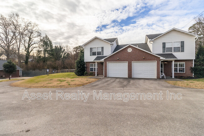 Foto del edificio - 6811 Spring Glen Way