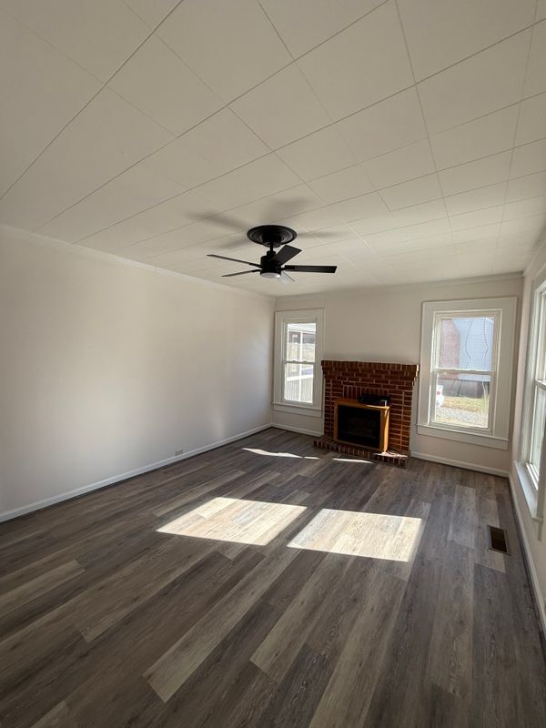 Foto del edificio - 328 W Bingham St