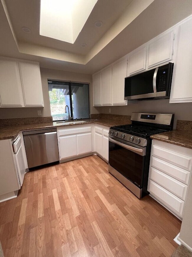 Building Photo - Alta Vista Drive - Unit #614 D(55+ Complex)
