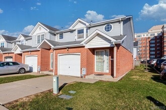 Building Photo - 319 King Peterson Rd