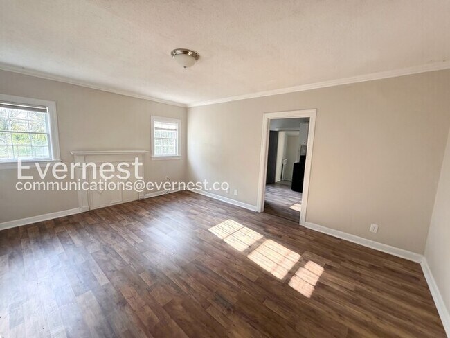 Foto del edificio - 3912 39th Ave N
