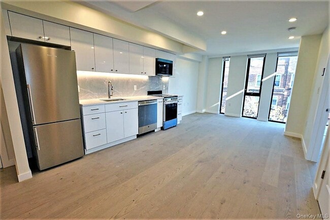 Foto del edificio - 41-26 44th St