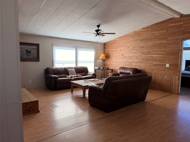 Building Photo - 3305 Luza Ln