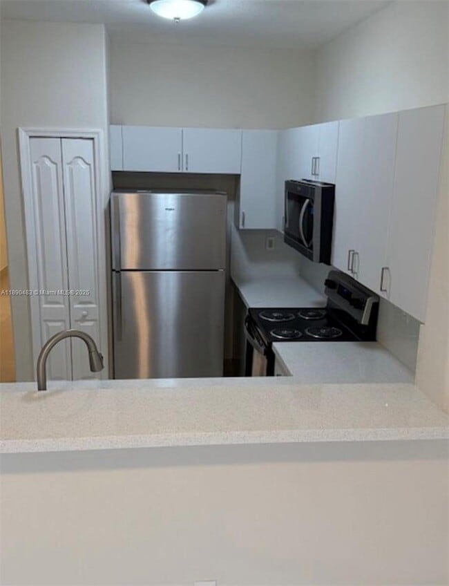 Photo - 1661 SE 29th Ct Apartment