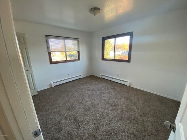Foto del edificio - 608 N Bliss St
