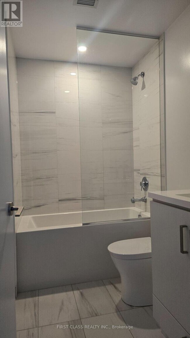 Photo du bâtiment - 10 Honeycrisp Cres