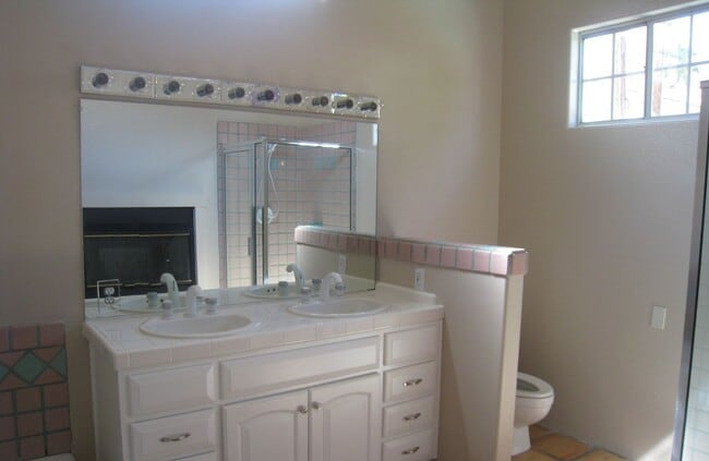 Building Photo - Pool Home in La Quinta Cove