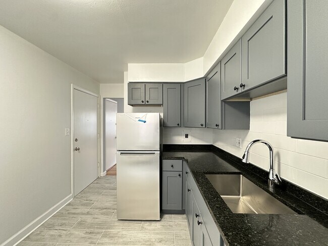 Foto del edificio - 6711 N California Ave