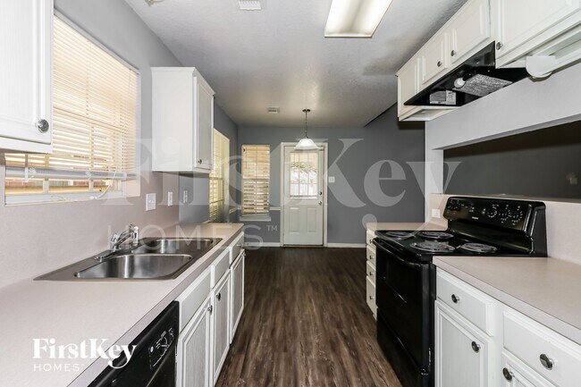 Foto del edificio - 2616 33rd Ave N