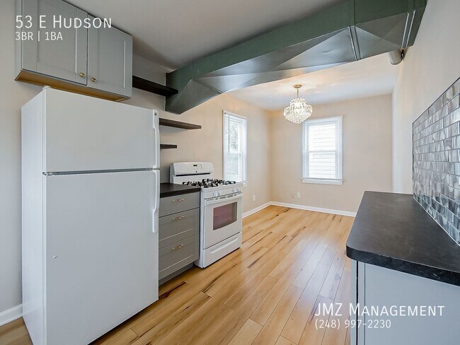 Foto del edificio - 53 E Hudson Ave