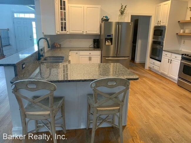 Building Photo - 3 br, 2.5 bath House - 272 Tallowwood Dr